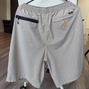 Quicksilver Waterman Collection khaki shorts  XXL